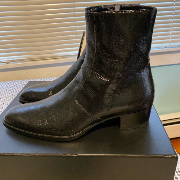 Saint Laurent Wyatt Boot - Picture 2 of 4